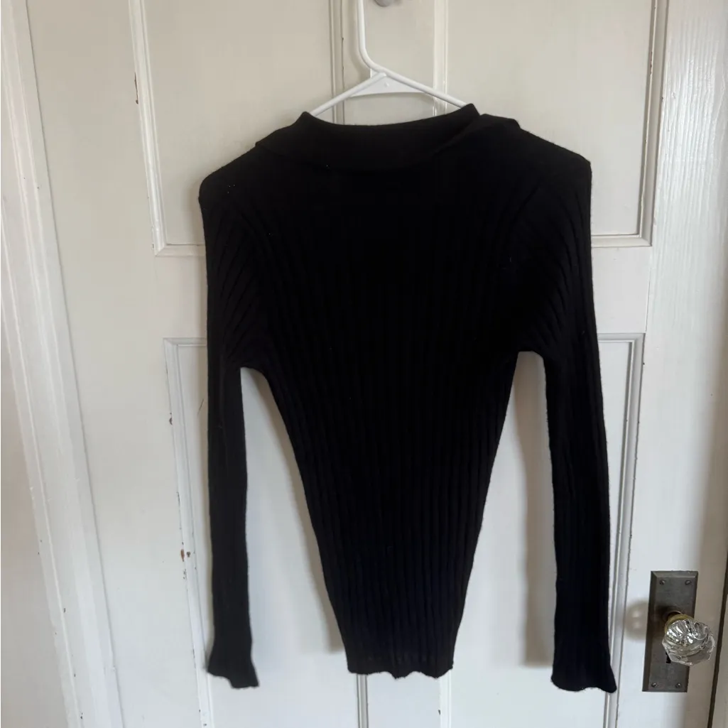 The Cashmere Project black collared ribbed Henley sweater size medium - Image 6