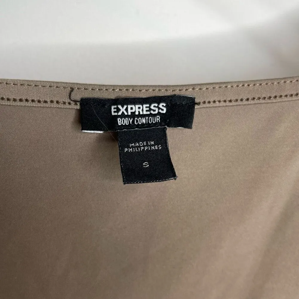 Express Body Contour‎ Vneck Bodysuit Blush Beige Tan S Small Tank Silky - Image 5