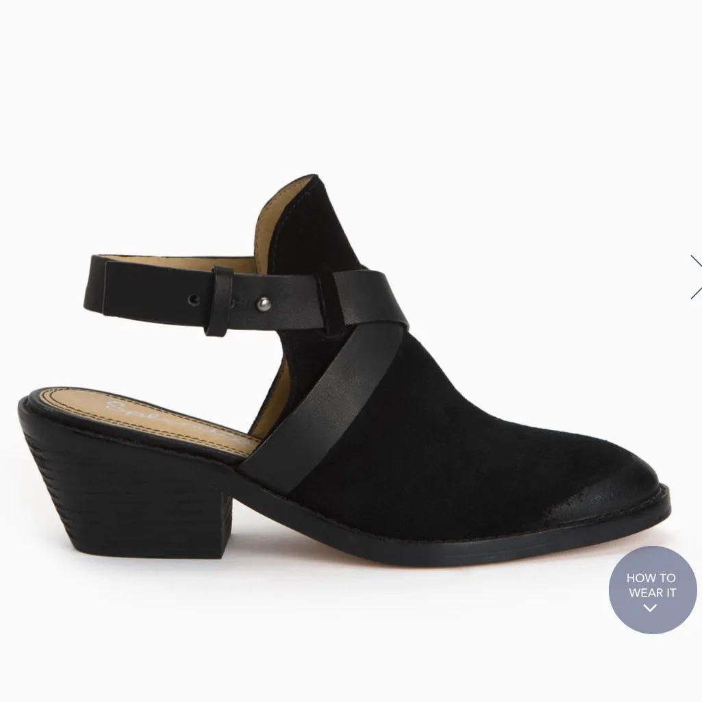 Suede leather closed toe sandals🌺 - Image 4