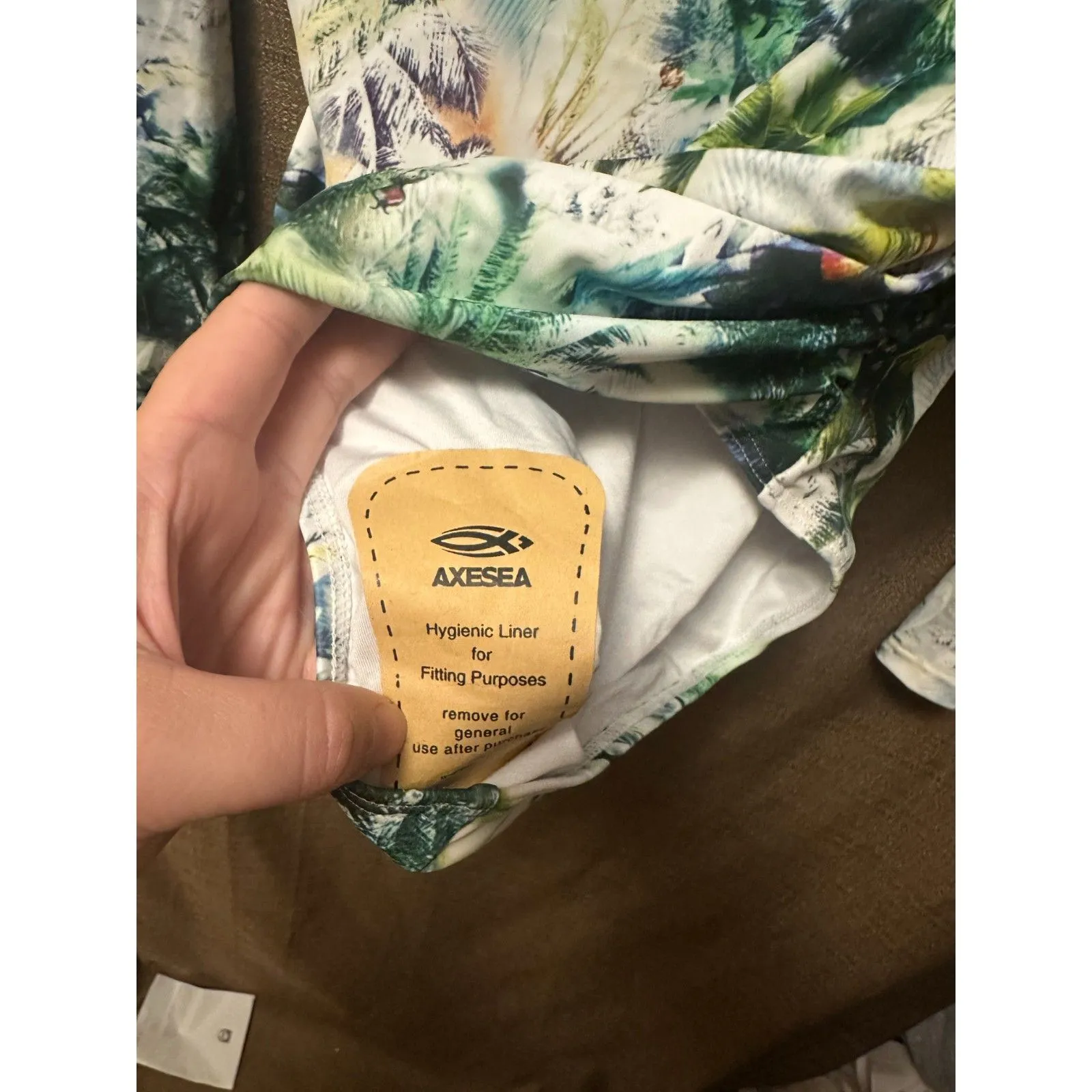 NWT Axesea Side Ruching Long Sleeve One Piece Swimsuit Coconut Palm Sz 14UK 10US Green - Image 4