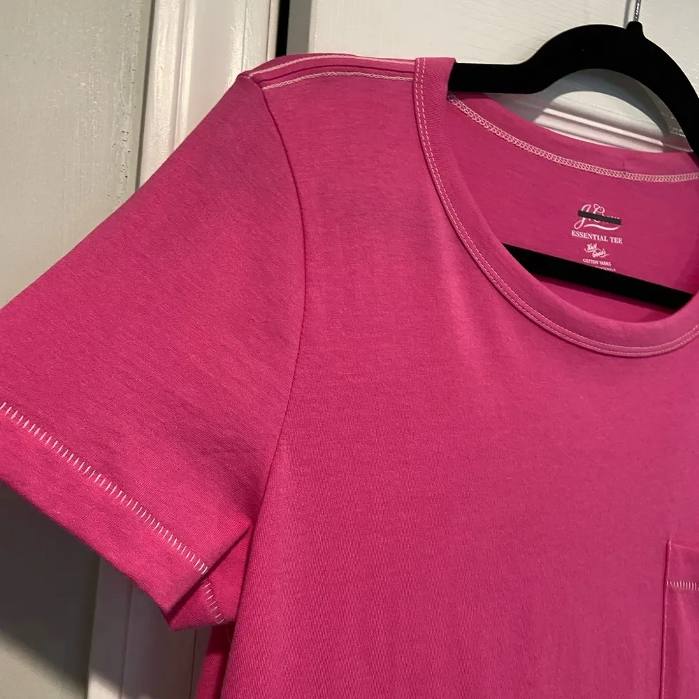 NWOT J. Crew Size S Neon Pink Short Sleeve Crew Neck Pocket Tee Shirt - Image 2
