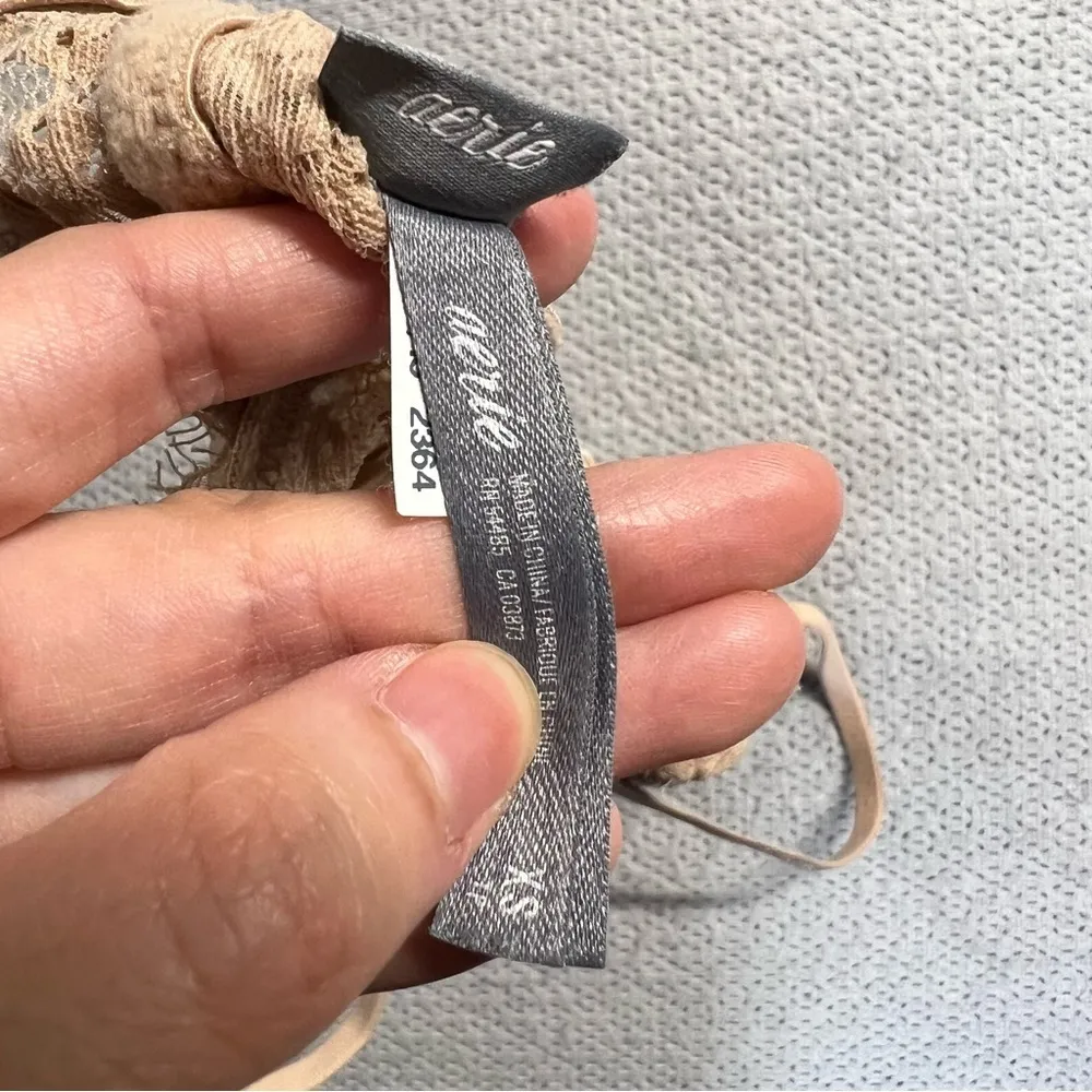 Aerie ⭐️  Beige Lace Bralette Size XSmall EUC - Image 4