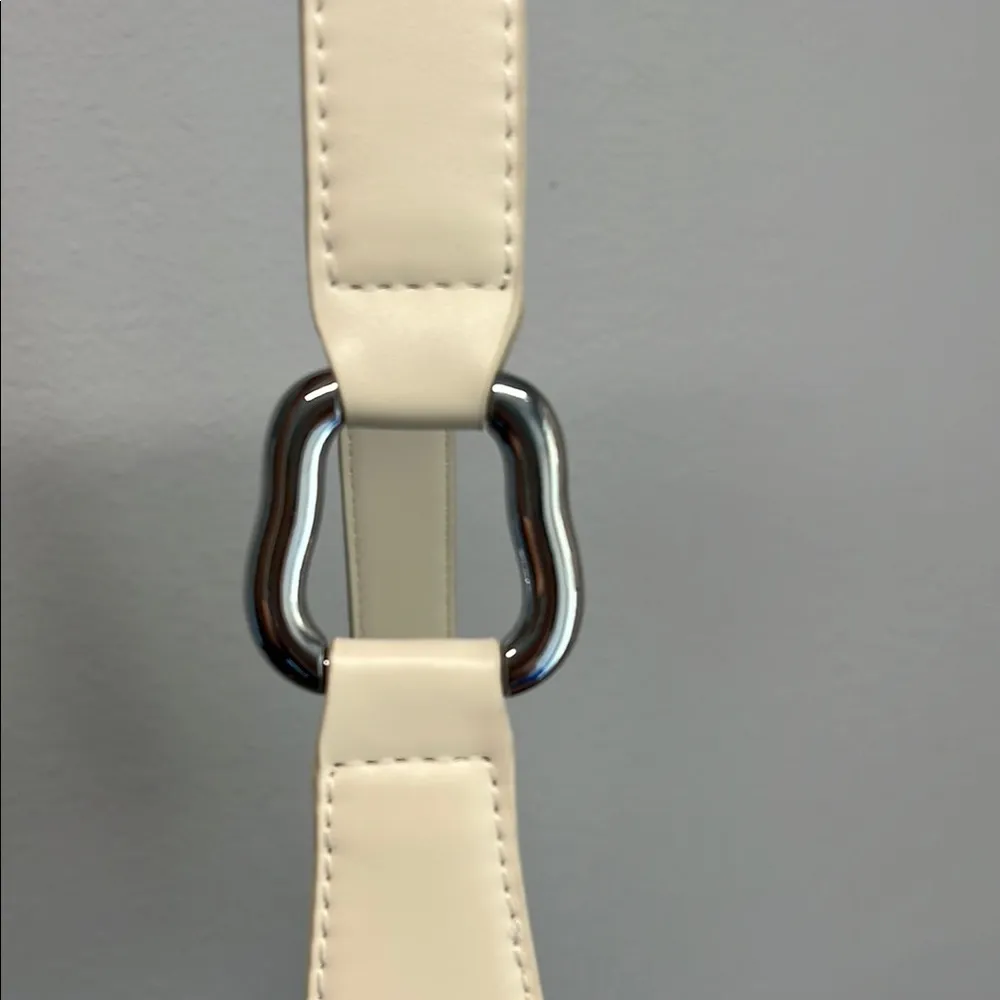 Rachel Zoe Cream Shoulder Bag ✨ - Image 5