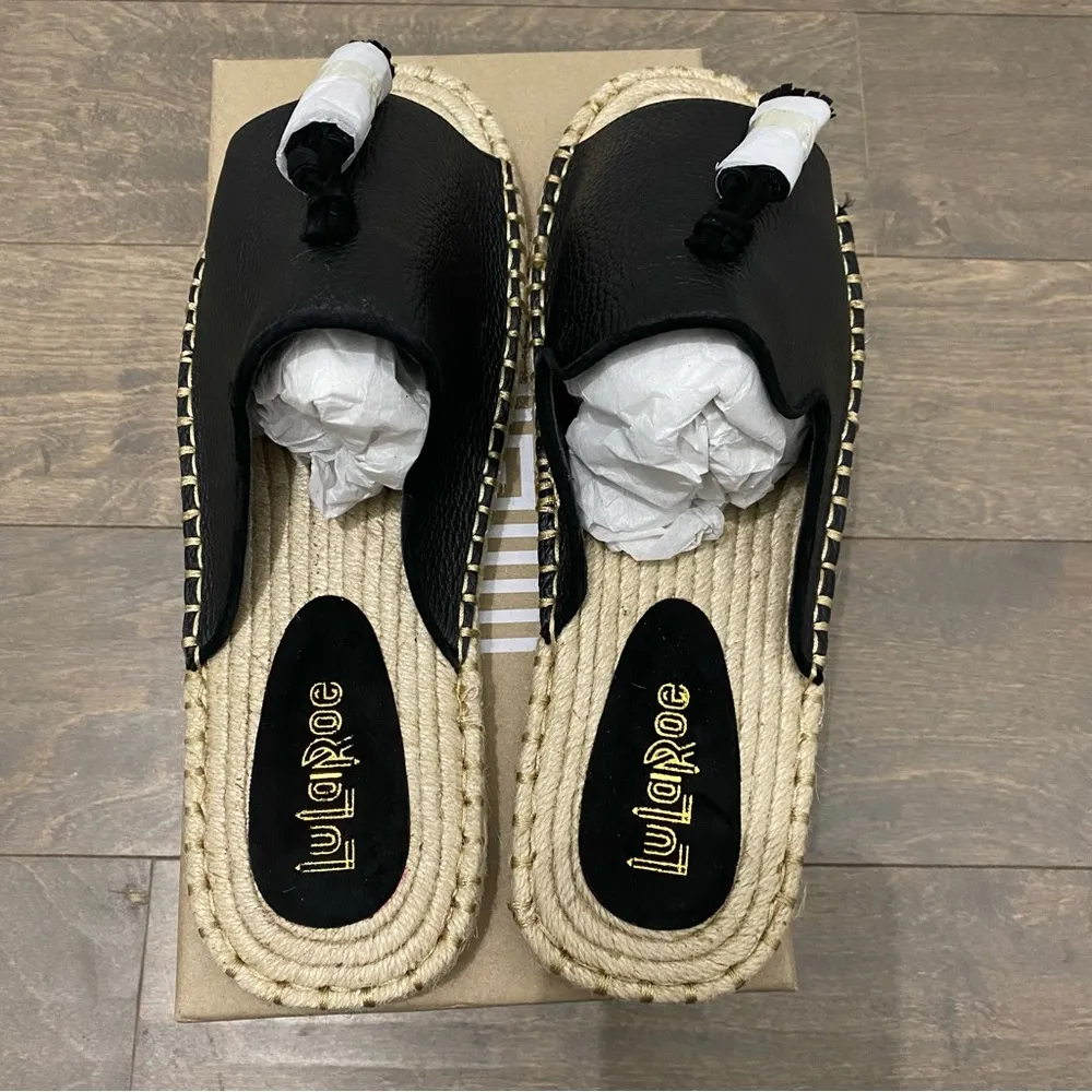 LuLaRoe NEW  Black Leather Fringe Tassel Espadrilles Mules - Image 9