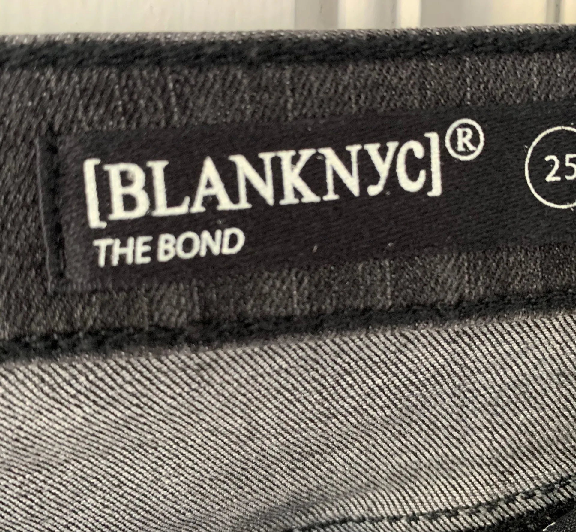 BlankNYC The Bond Midrise Dark Gray Skinny Jeans - Image 5