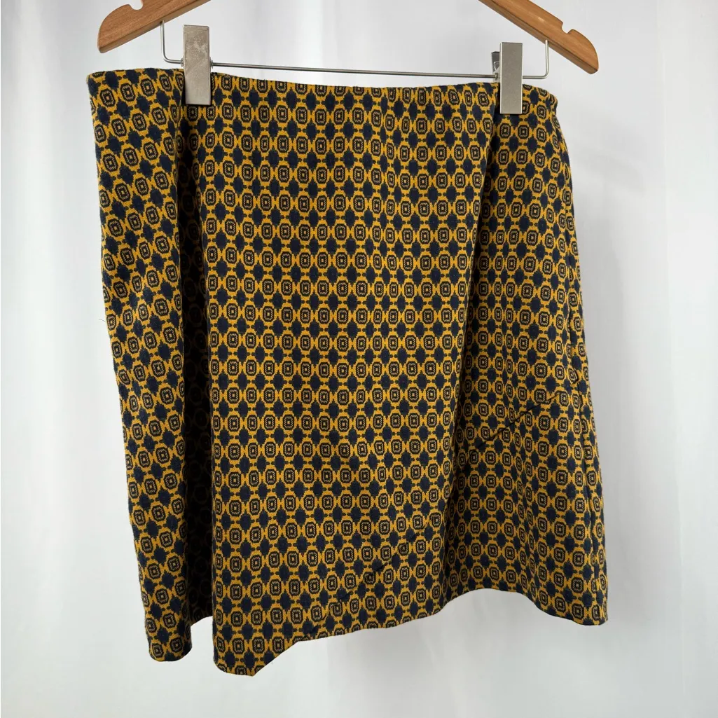 CAbi Kensington Knit Medallion Blazer Skirt Suit‎ Set in Mustard Navy Size Large - Image 7