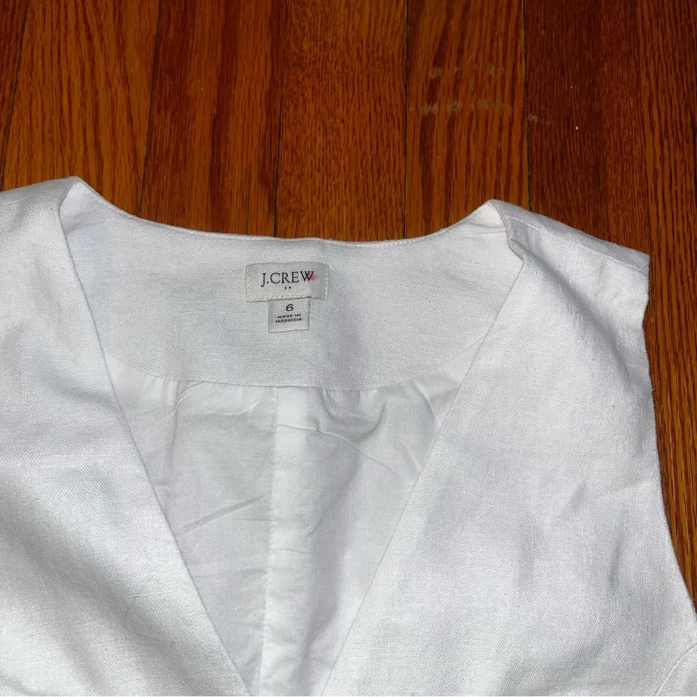 J.Crew  white vest shirt blouse size 6 - Image 2