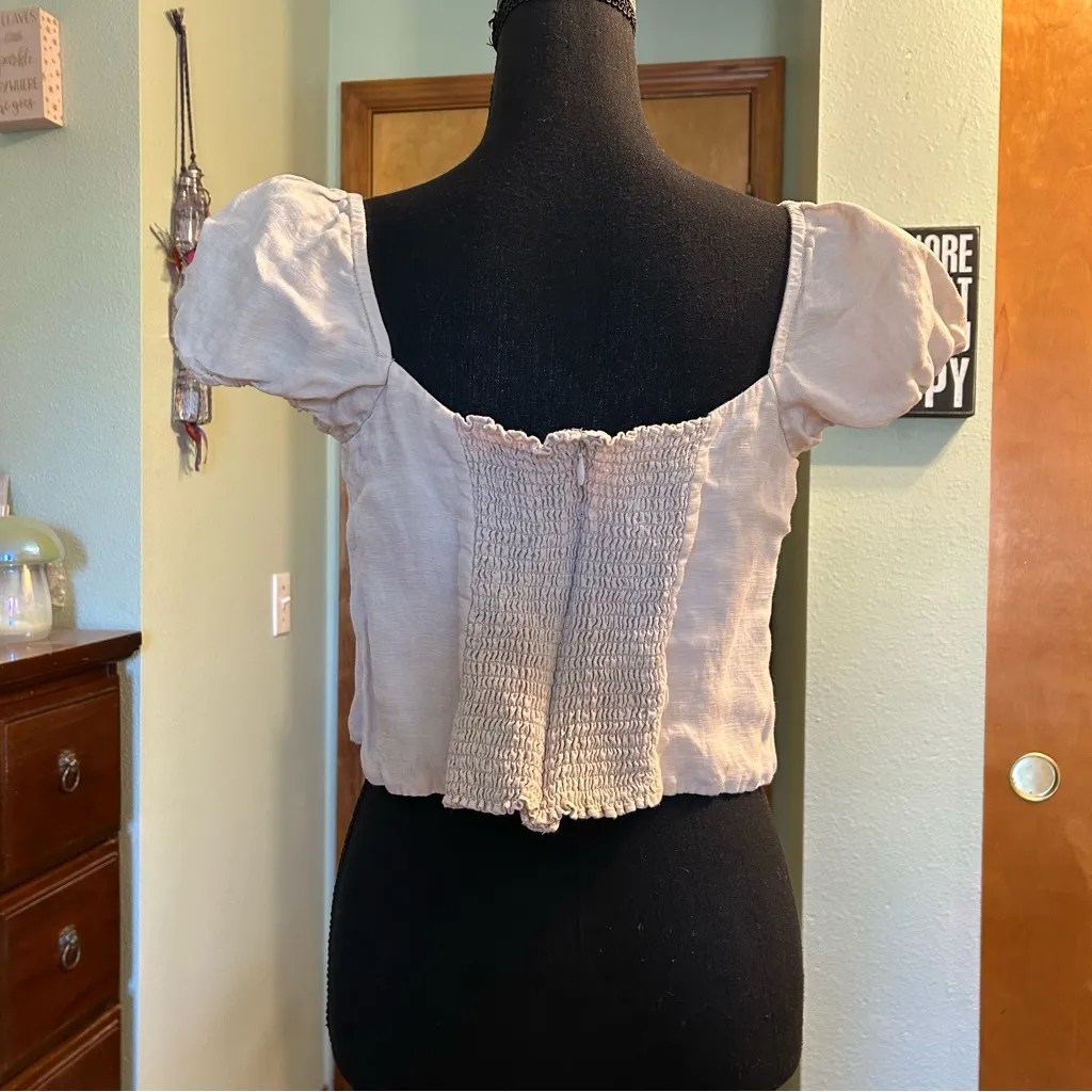 J. Crew tan linen blend short sleeve crop top size L puff sleeve smocked - Image 3