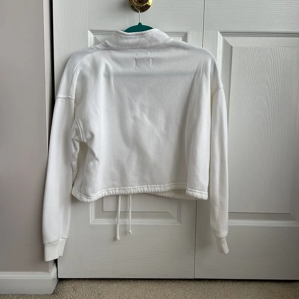 American Eagle sweatshirt - Image 2