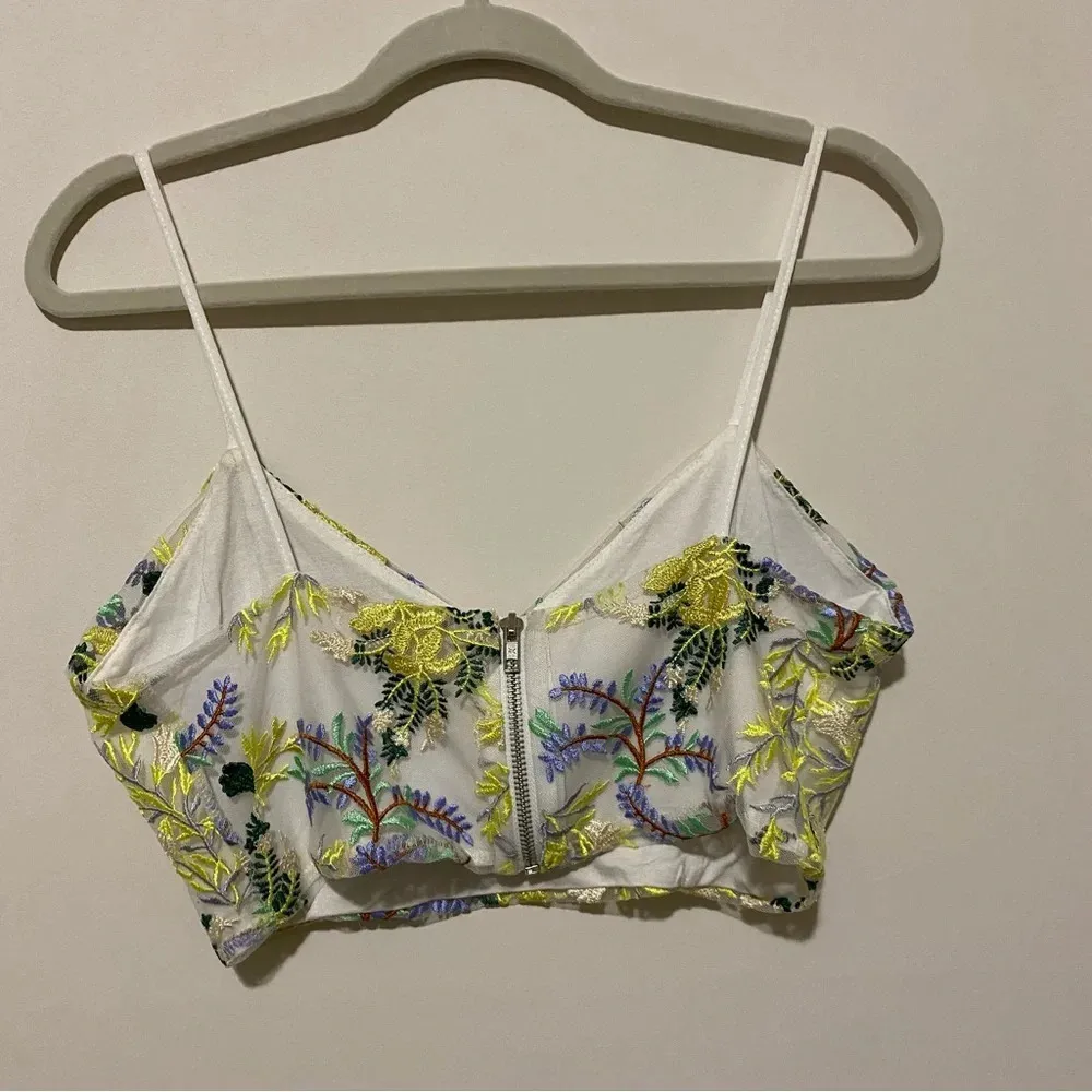 Urban Outfitters Floral Mesh Crop Top Medium - Image 6