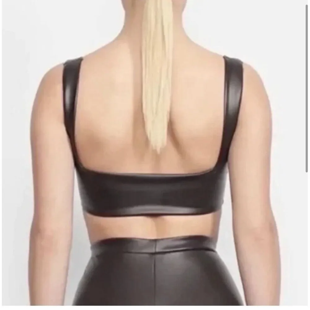 SKIMS Faux Leather Bralette Size 2X Soot BR-TOP-1143 NWT NEW - Image 9