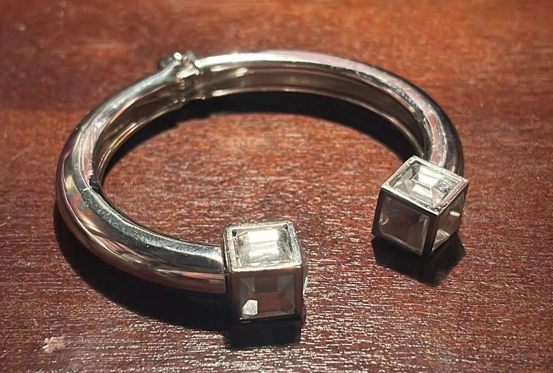 Crystal Cube Cuff Silver Bracelet - Image 3