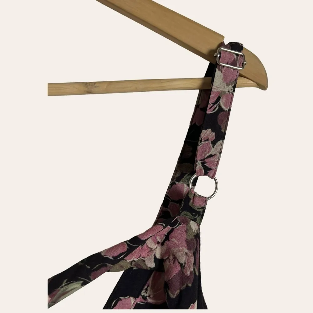 Yumi Kim Black Pink Purple Floral Print V-Neck Sleeveless Jumpsuit Size Small - Image 7