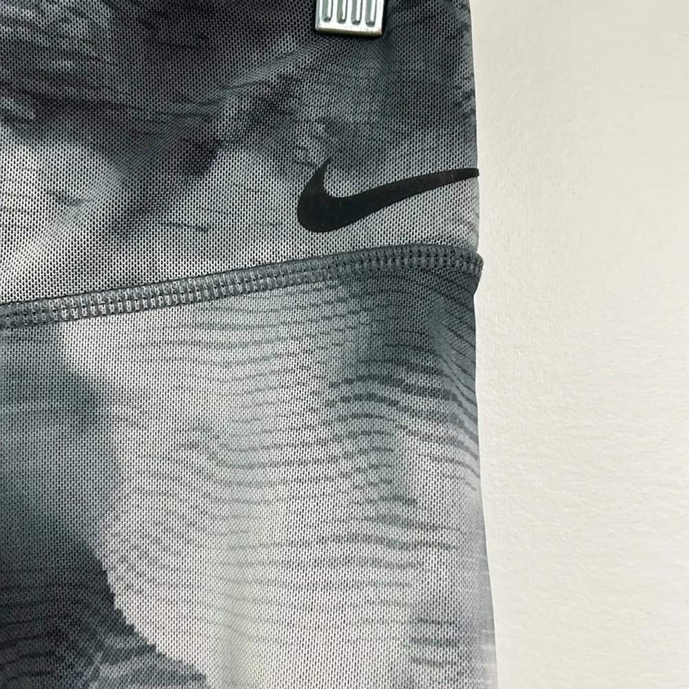 Nike| Dri-Fit Mesh Leggings with Attached Bike Shorts sz XS - Image 2