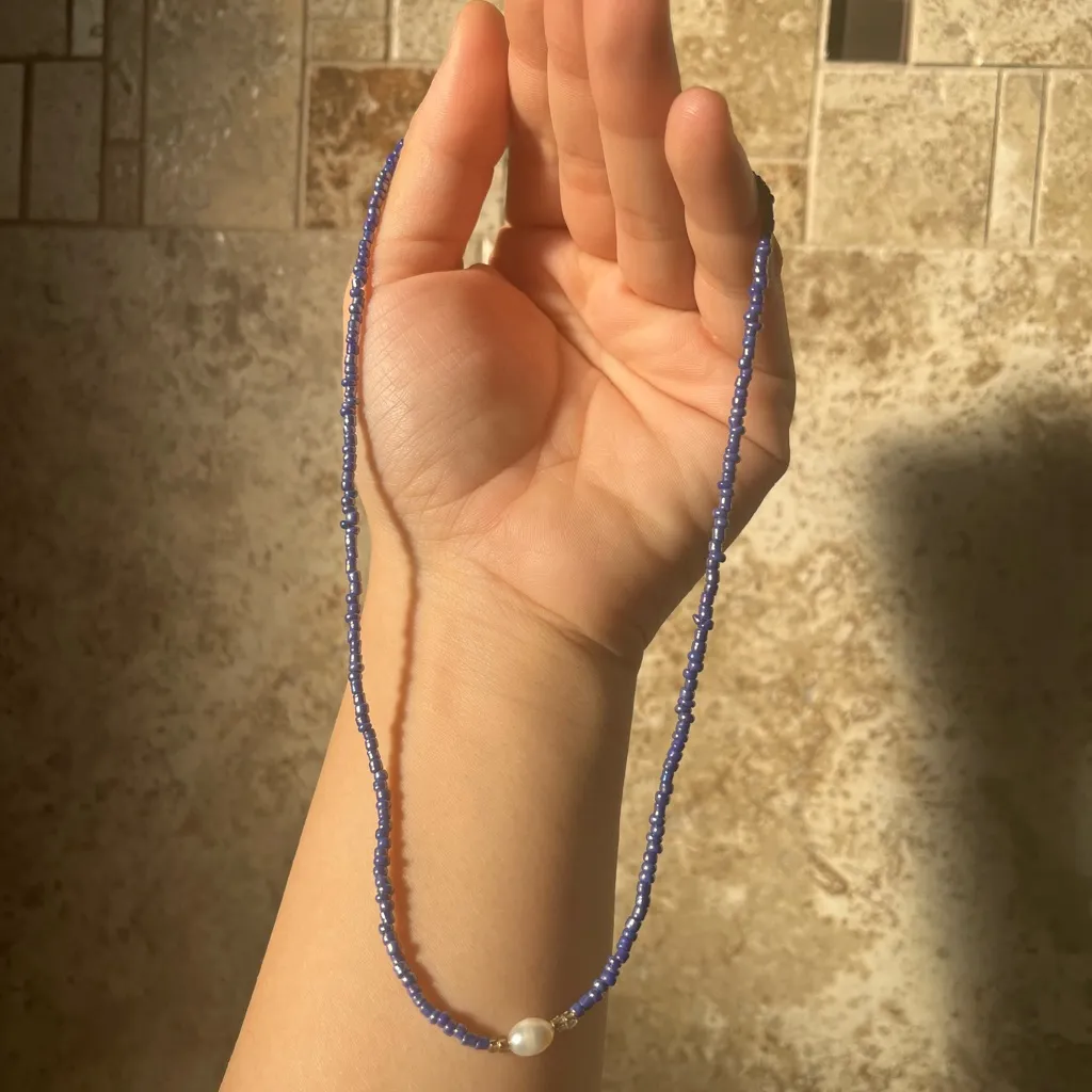 Handmade pearl purple beaded necklace - Image 2