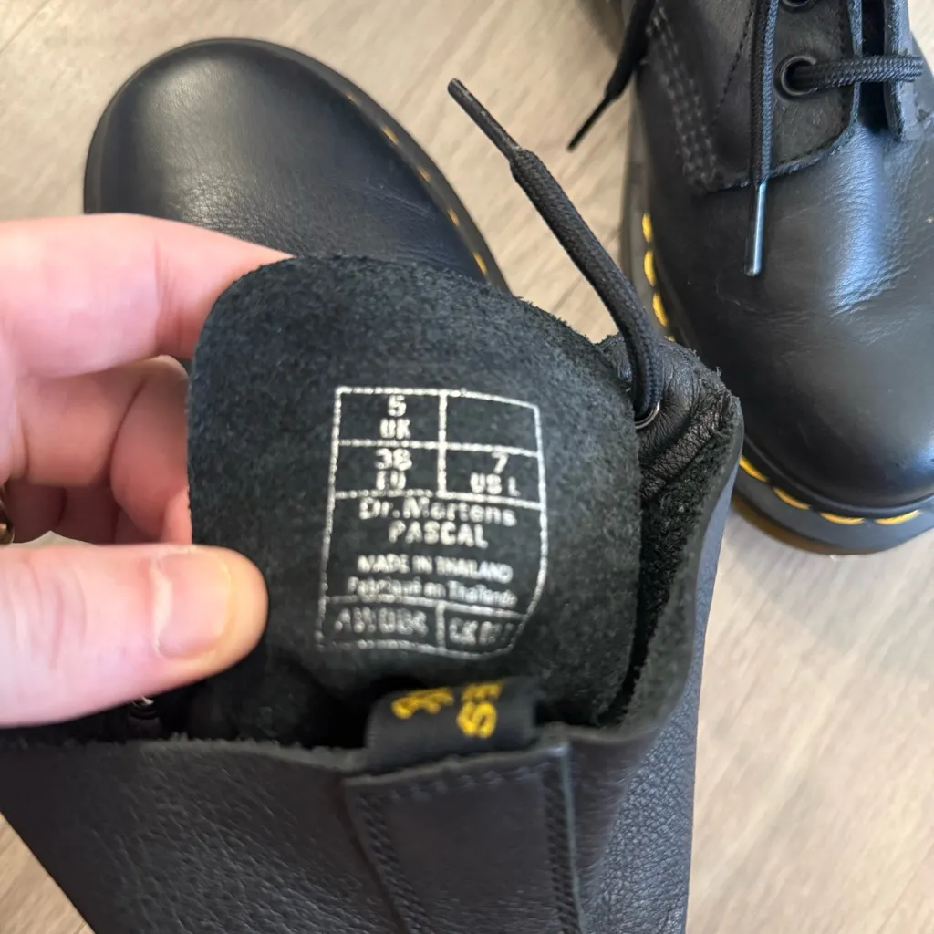 Dr. Martens Black Leather Lace-Up Boots – Pascal – Size US 7 - Image 3