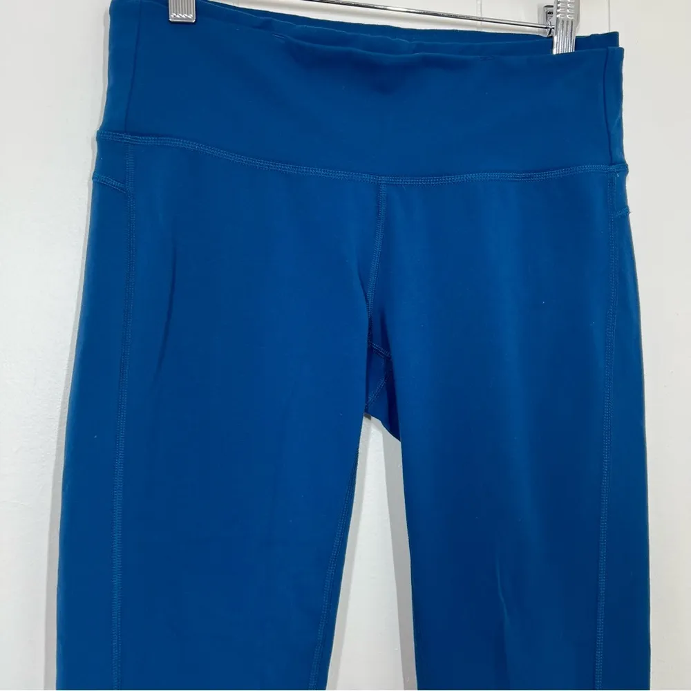 Oiselle Blue Capri Leggings - Image 6