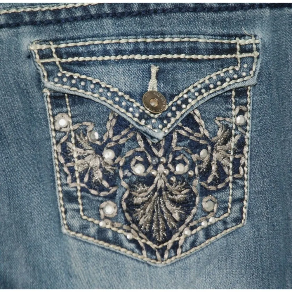 Nine West Denim Blue Jeans Size 12 X 30 Straight Leg Embroidered Bling Boot - Image 7