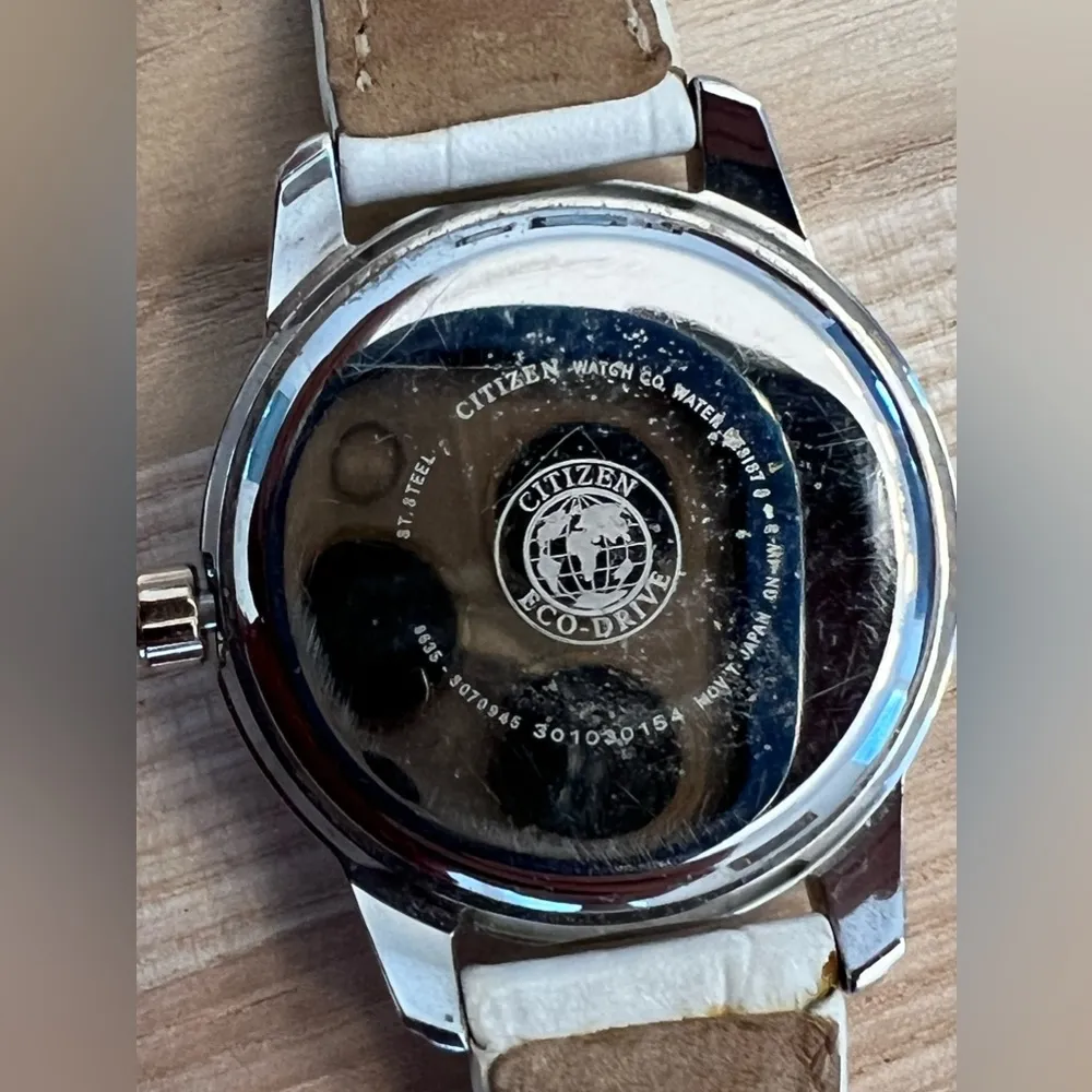 Citizen Eco-Drive Ladies Watch Crystals Pearl Dial Stainless and Rose Gold Dial - Image 9