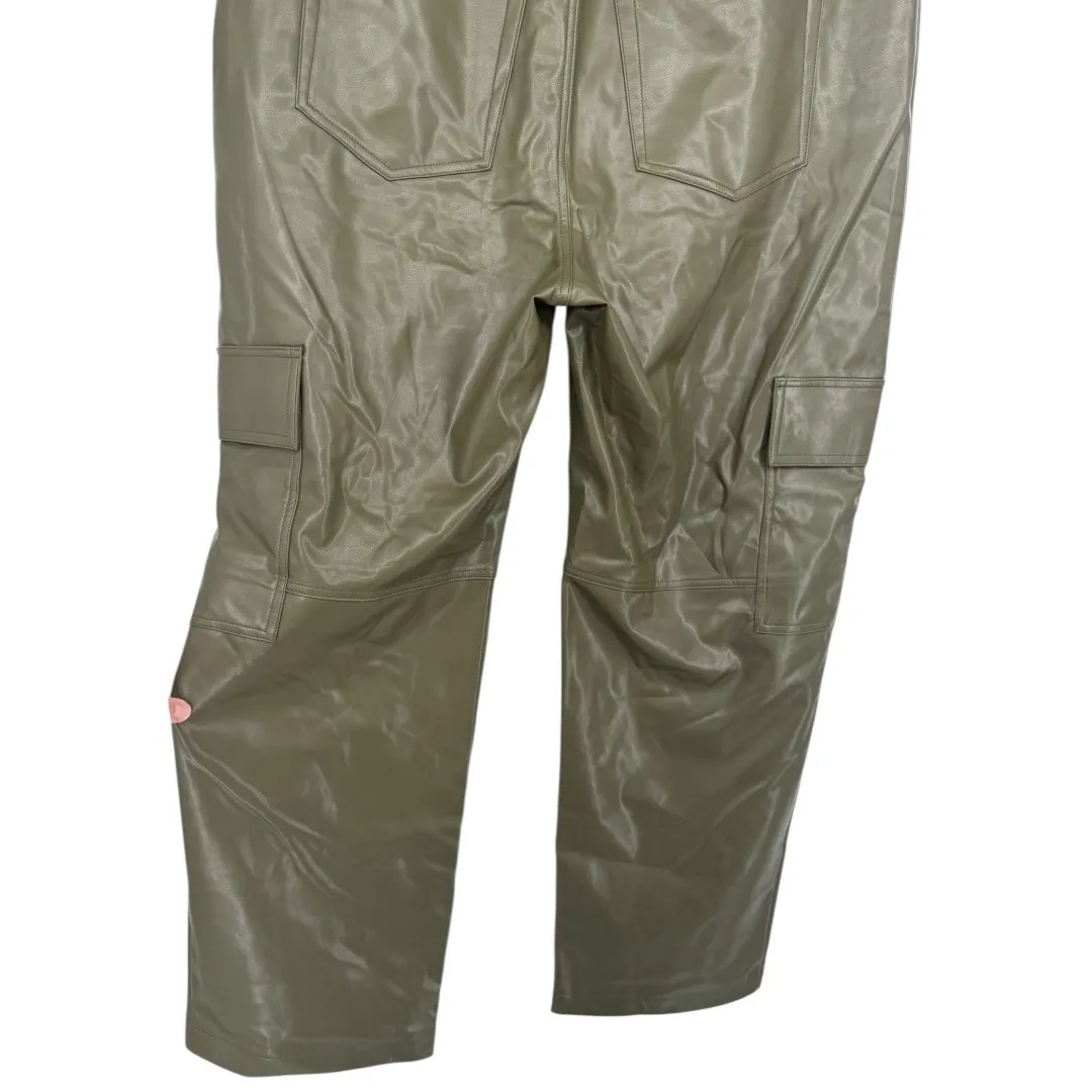 Abercrombie & Fitch 90s Relaxed High Rise Faux Leather Cargo Pants Olive Sz 20R - Image 8