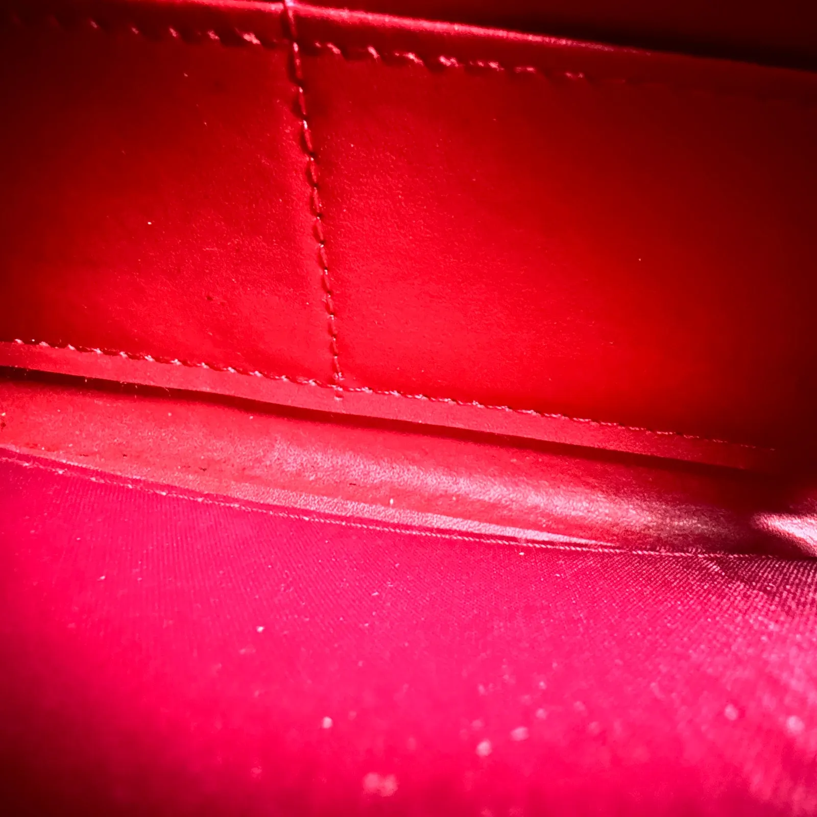Mischka Madgley Red Zip Up Vegan Leather Wallet with Multiple Slots - Image 14