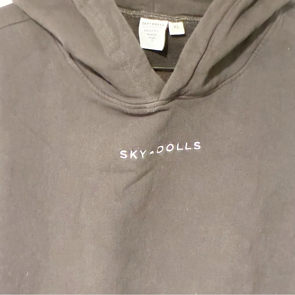 Sky Dolls Size XL Black Spellout Drawstring Waist Pullover Hooded Sweatshirt - Image 2
