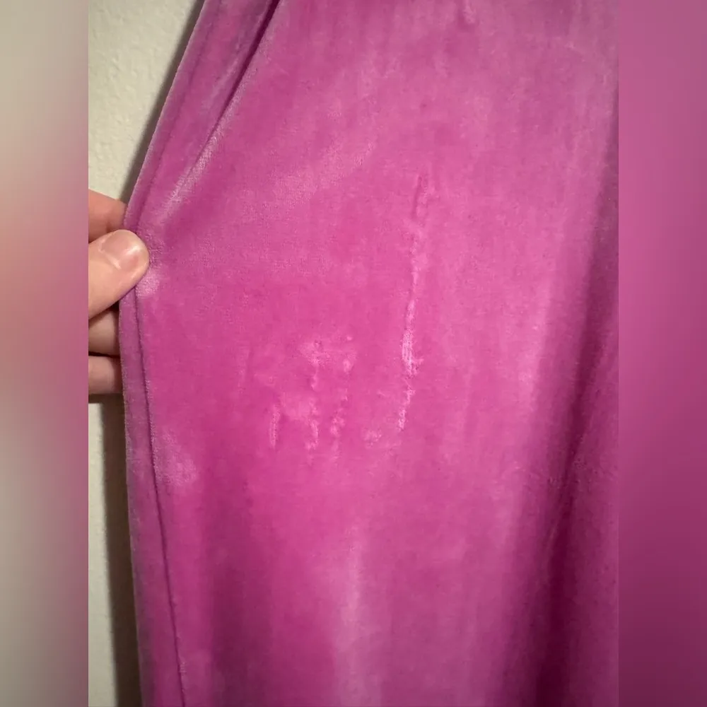 EUC Vivre La Vie Pink Waist Cutout Velour Joggers size small - Image 11