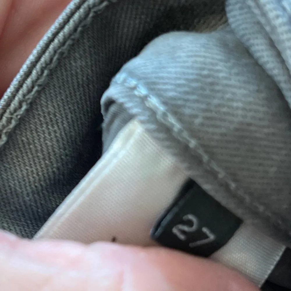 Vince DYLAN SKINNY JEAN GRAY - Image 7