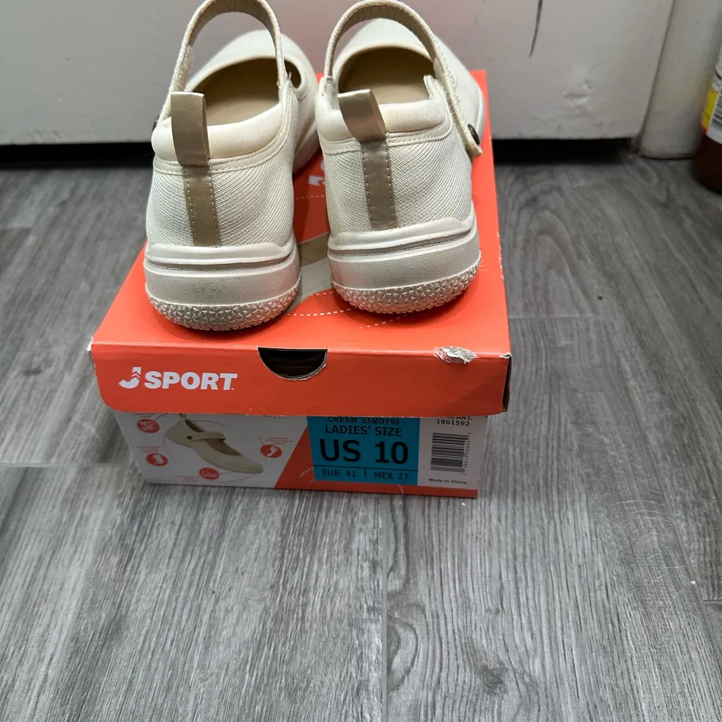 Elegant Cream Women's Sneakers Size 10 - Image 10