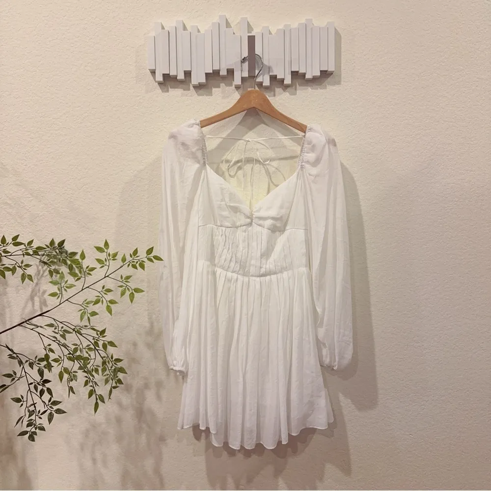 ASTR Carina Mini Dress in Off White Size Small NWT - Image 3