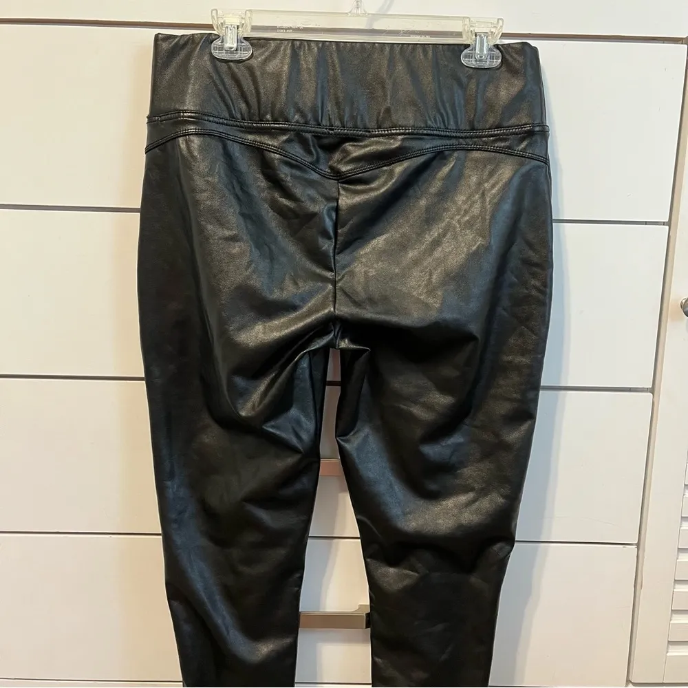 Vince Camuto High Waisted Faux Leather Leggings - Image 3