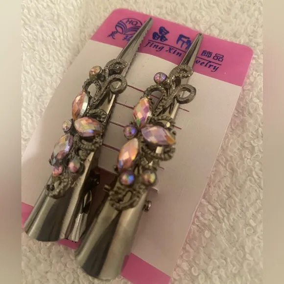 New With Tag Set of 2 hair accessorie - Image 2