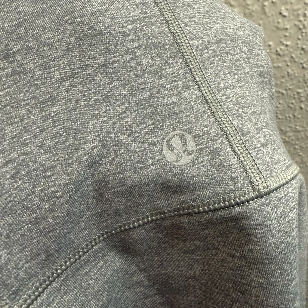 Lululemon Gray Zip-Up Jacket Size 10 – Logo Print Detail - Image 10