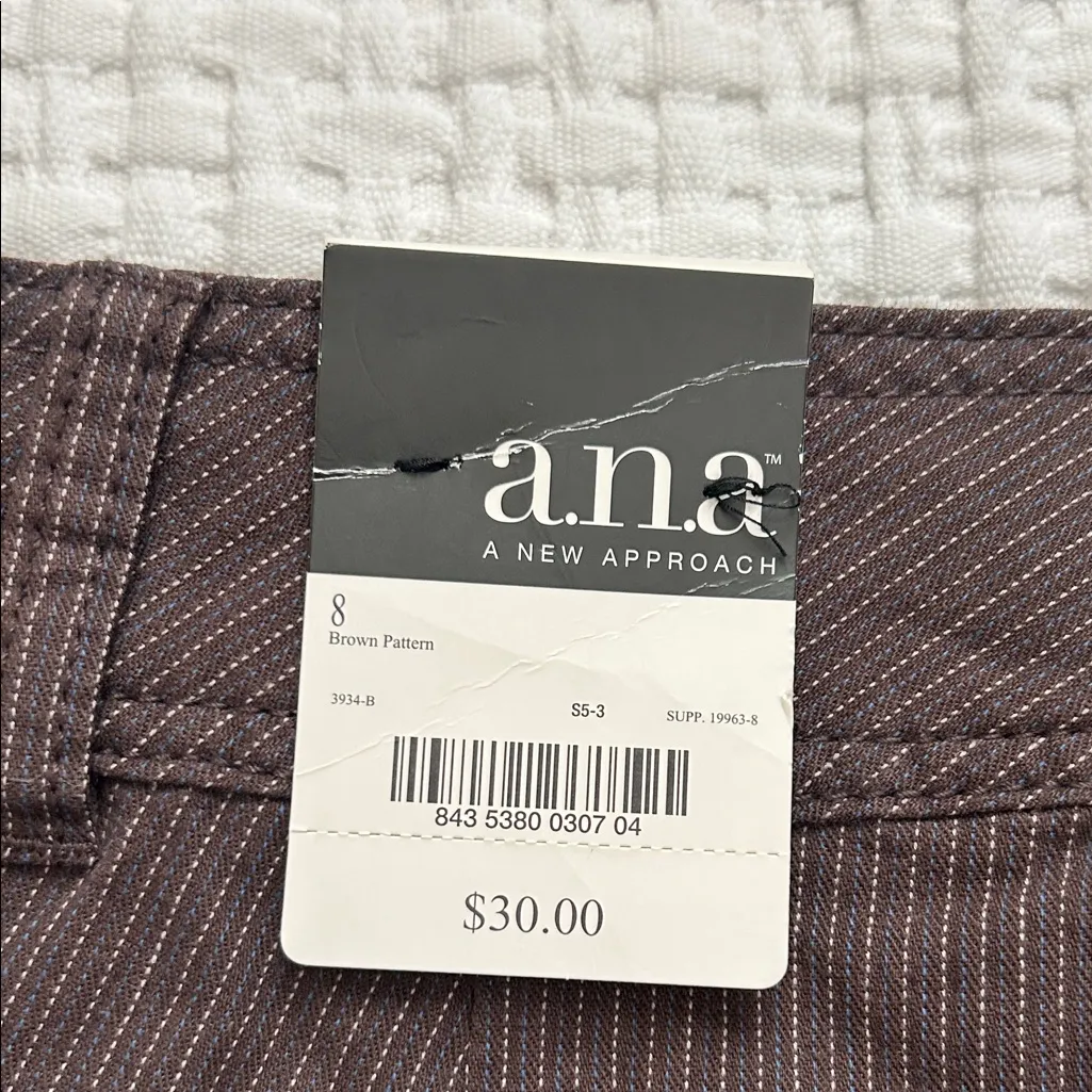 a.n.a Chocolate Pinstriped Women's Shorts - Image 9