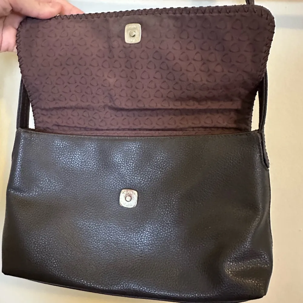Liz Claiborne Dark Brown Flap Shoulder Bag - Image 5