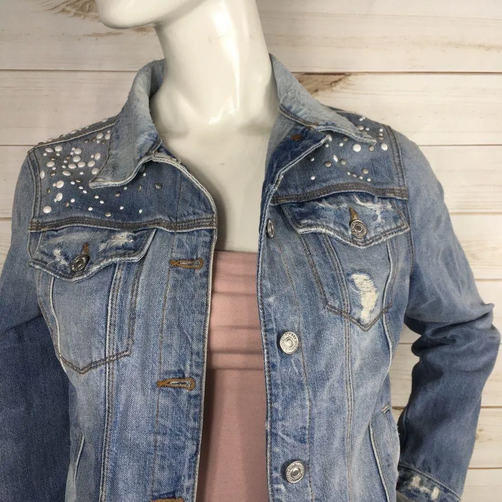 7 for All Mankind Pearl Embellished Distressed Denim Jacket - Image 4