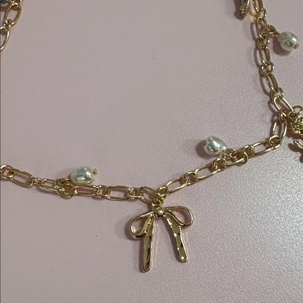 Handbag Gold Charm with Pearls - Image 2