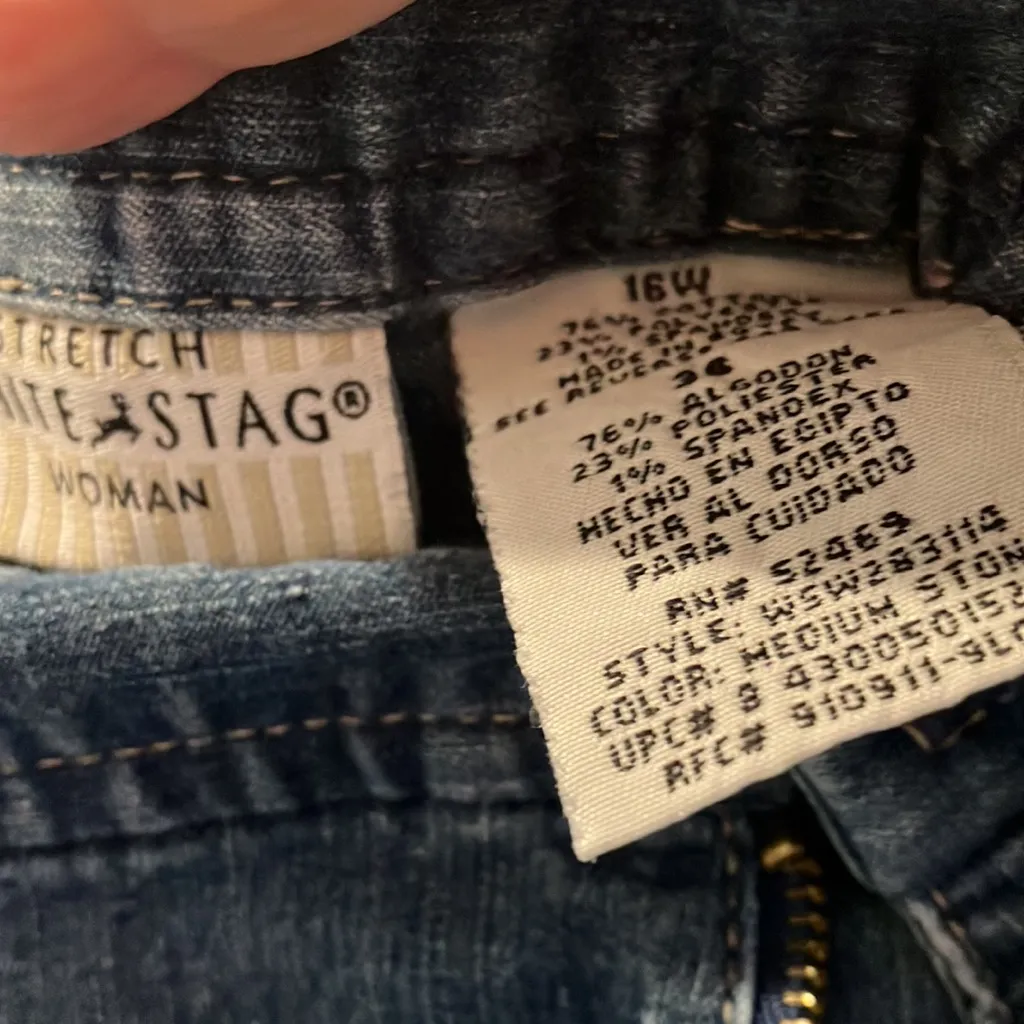 FINAL MARKDOWN White stag capri jeans 16w - Image 4