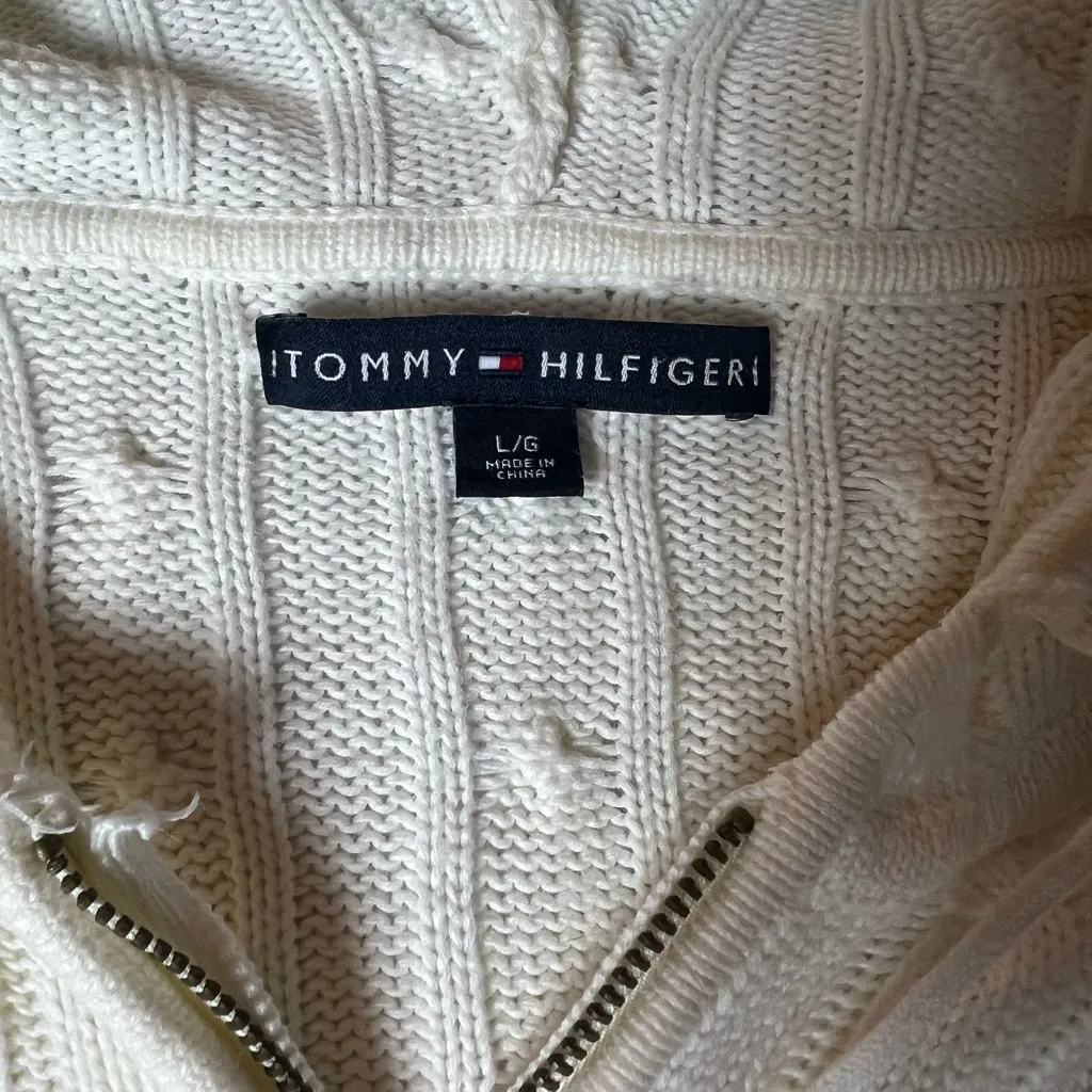 Tommy Hilfiger Women's Off-White Cardigan - Image 2