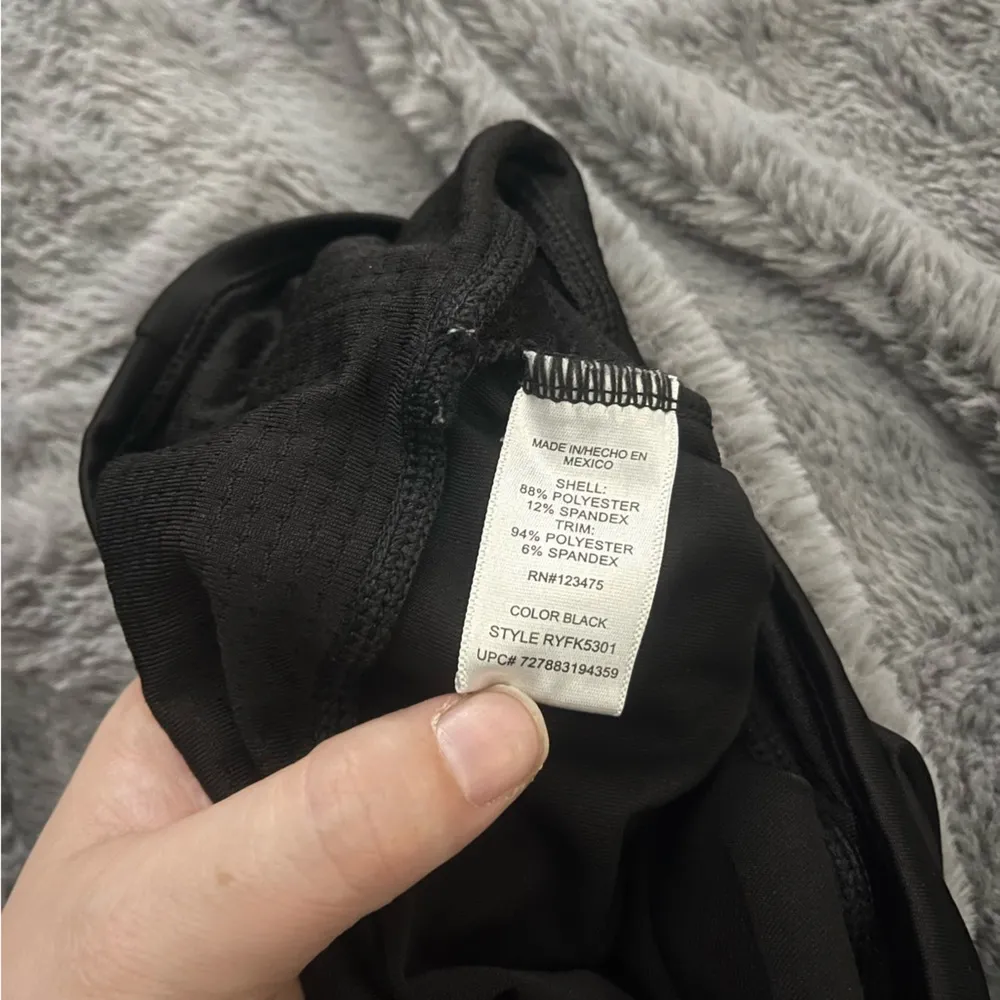 Ryka black capri work out pants size medium - Image 2