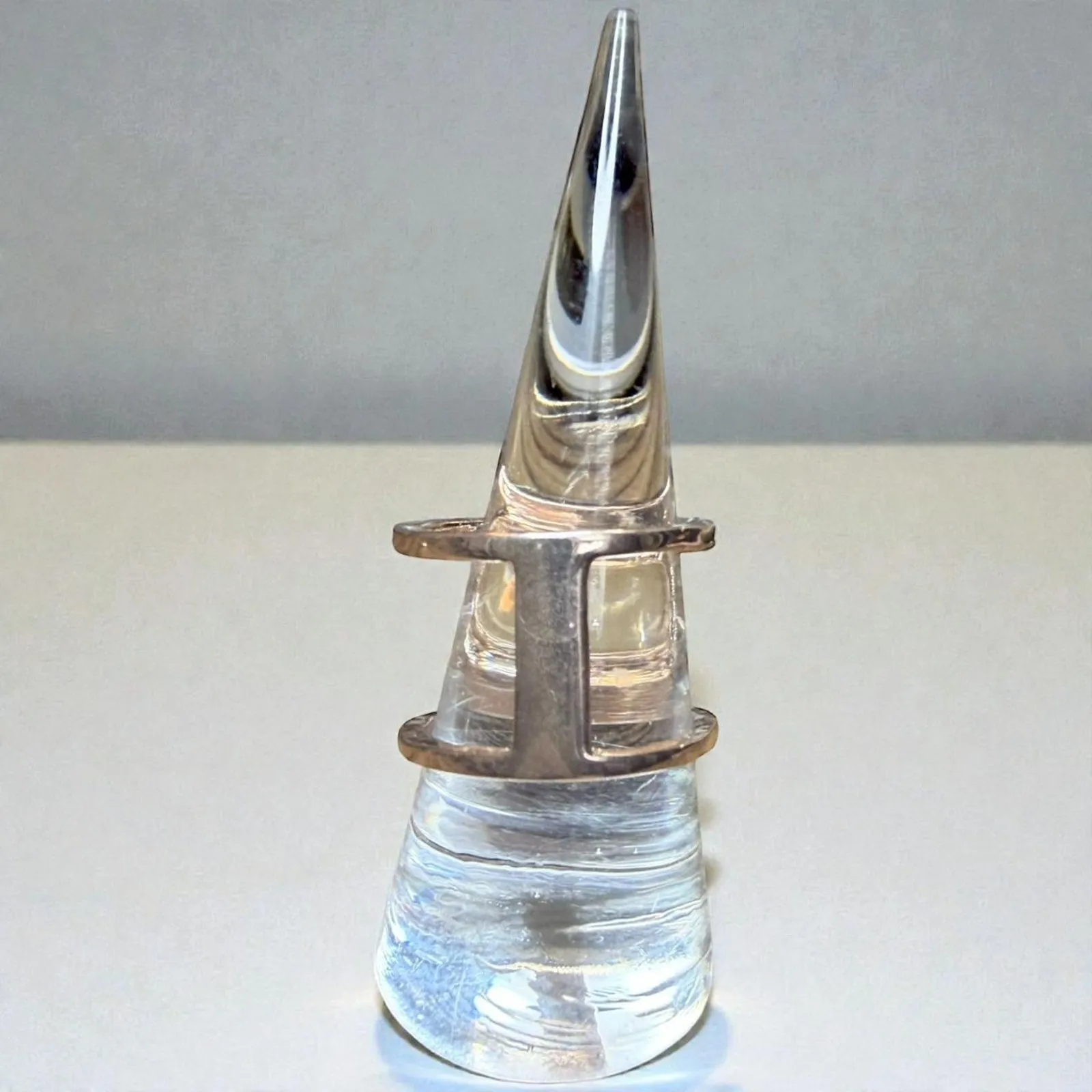 Double Band Ring with Pale Yellow Acrylic Stone Size 10 Gold - Image 2