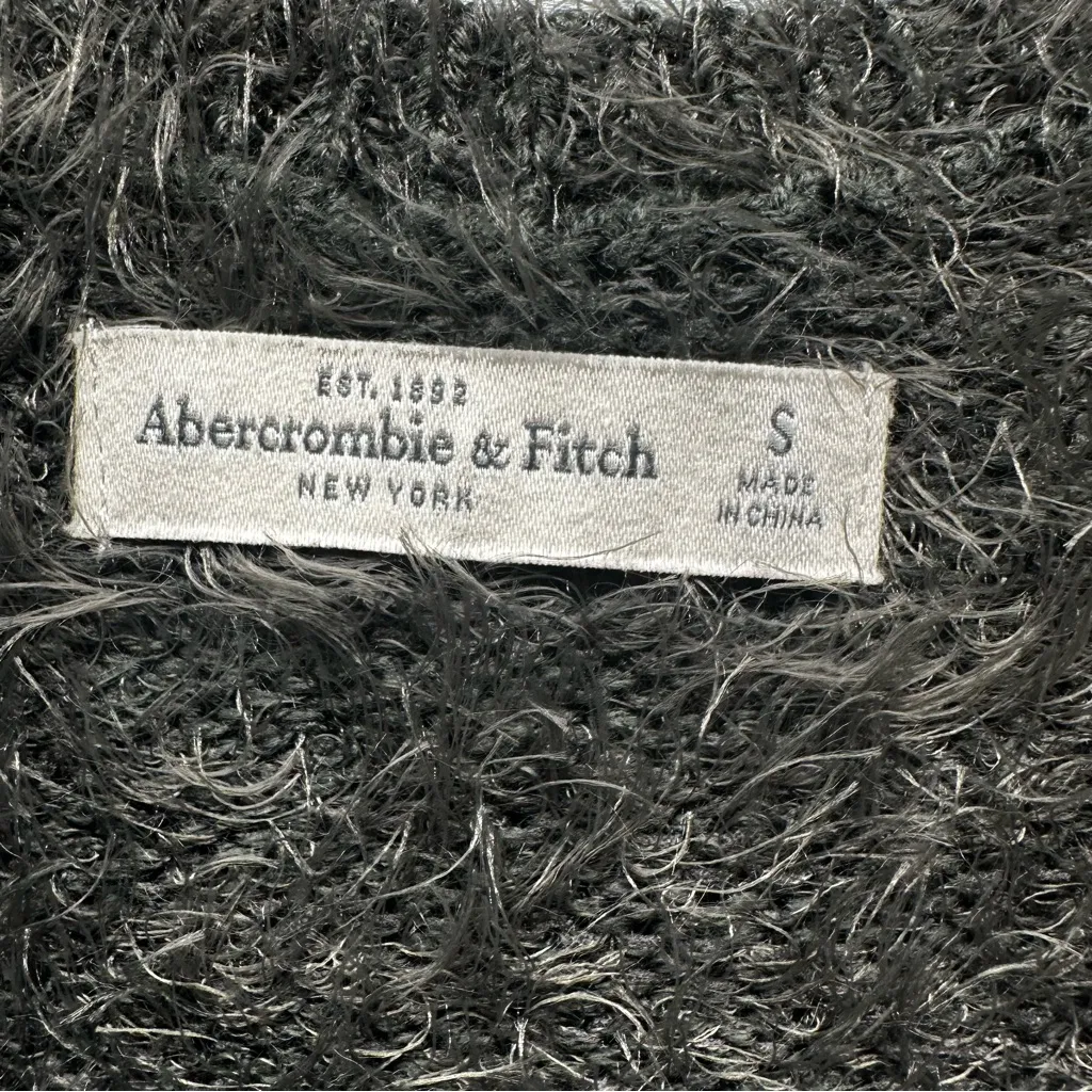 Abercrombie & Fitch Sweater Small Crop Silver Green Fuzzy Crew Fall Trend - Image 4