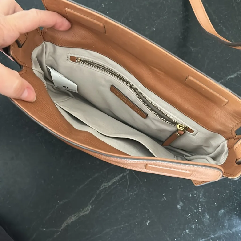 Genuine Leather Saddle Bag Crossbody Banana Republic Canvas Lined Magnetic Close - Image 5