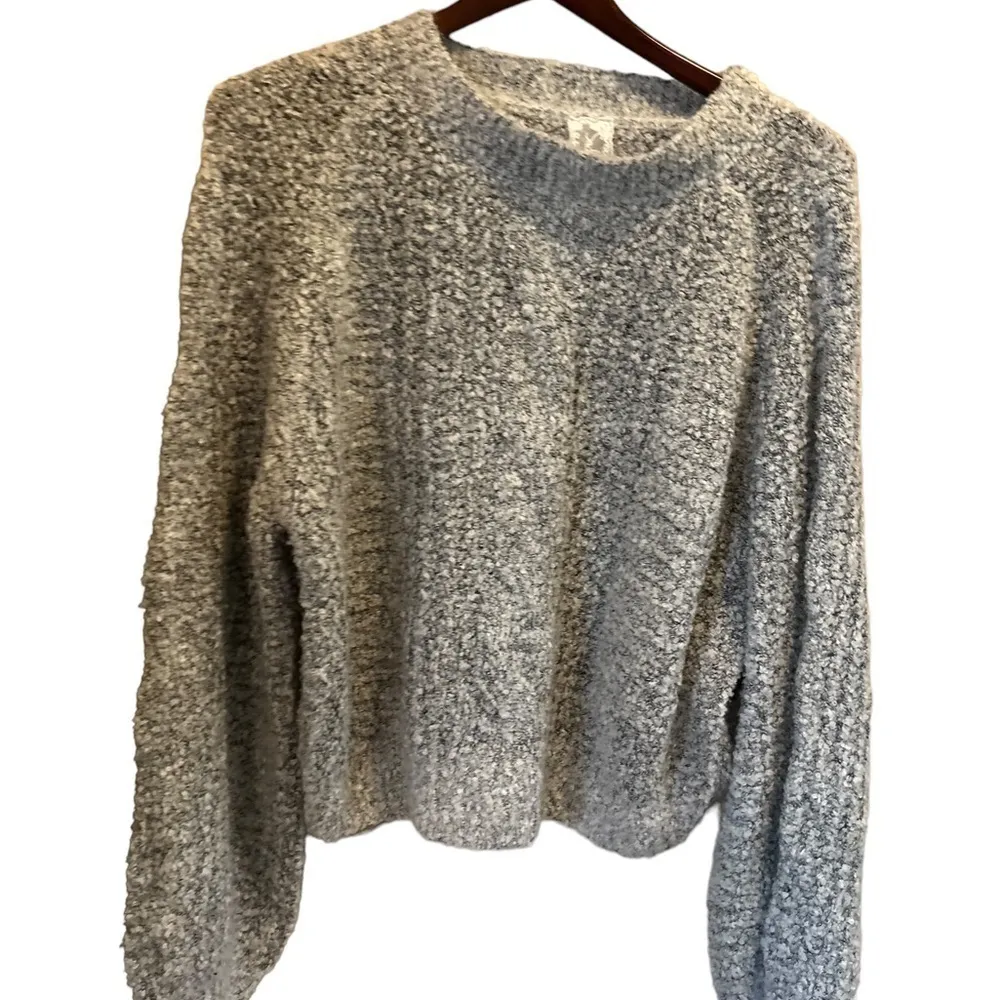 Sadie & Sage | Plushy Sweater‎ Gray Size L - Image 3