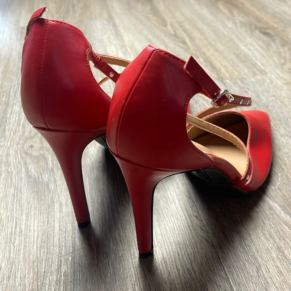Christian Siriano Red Strappy Heels Size 9 - Image 16