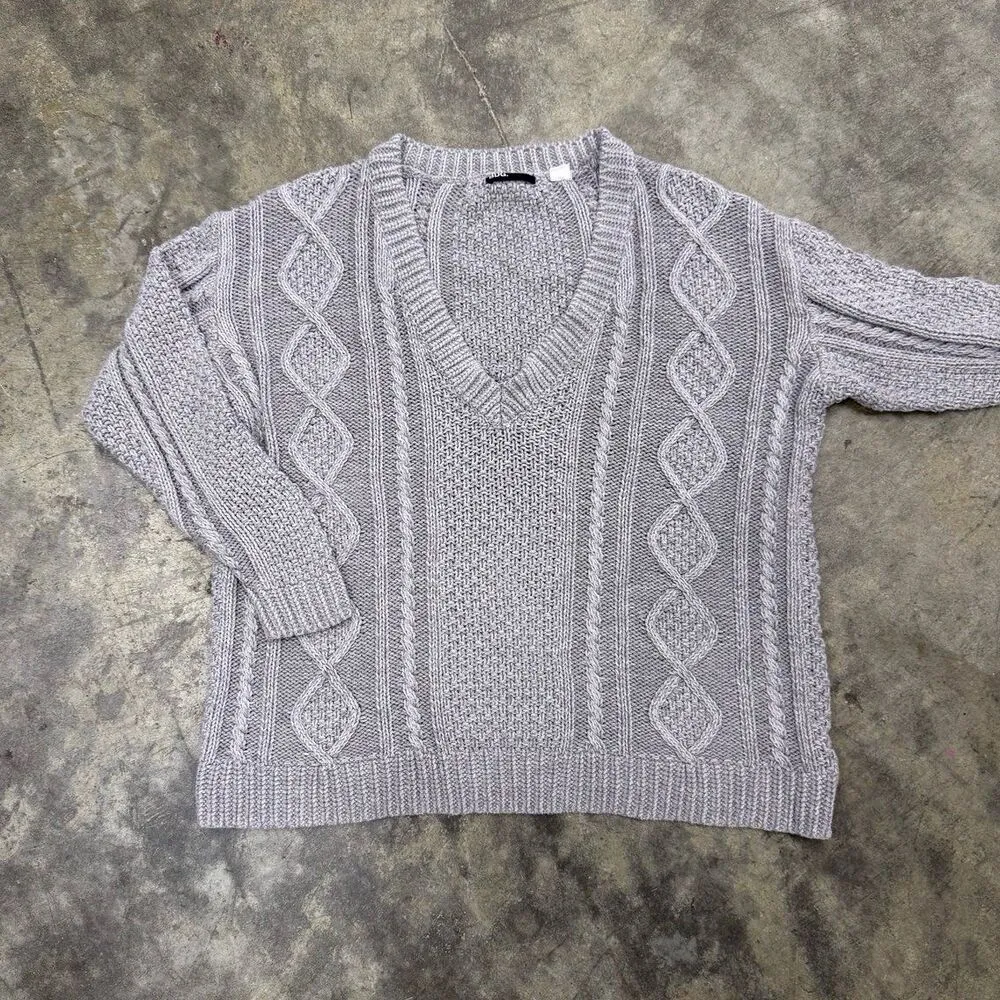 BDG cable knit gray chunky v neck oversized sweater - Image 2