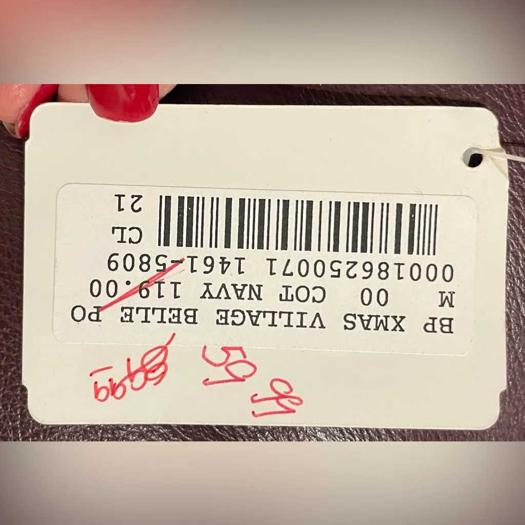 Belle Pointe NWT Women’s Size M Navy Christmas Village Scene Sweater Vest Winter Blue Size M - Image 14