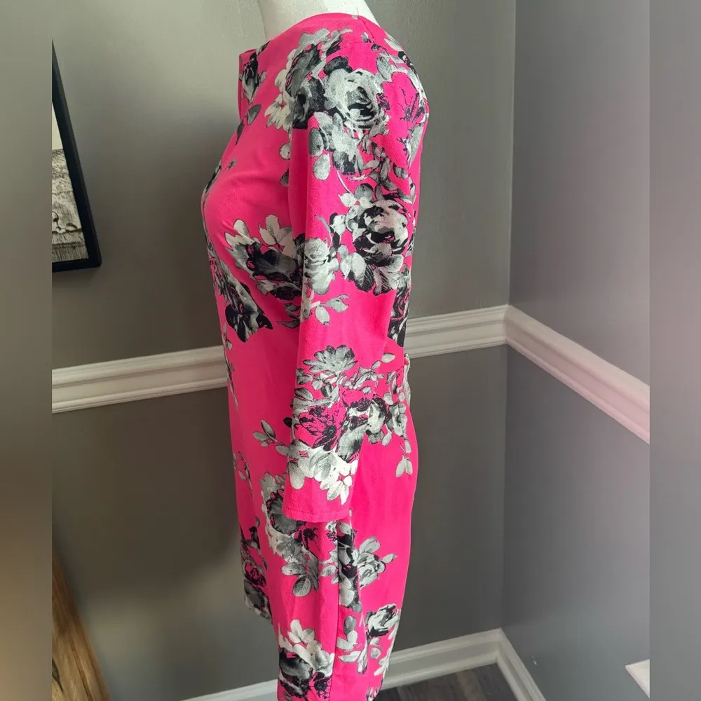 ASOS Pink Rose Mirror Floral Body-Con 3/4 sleeve Dress size 6 - Image 4