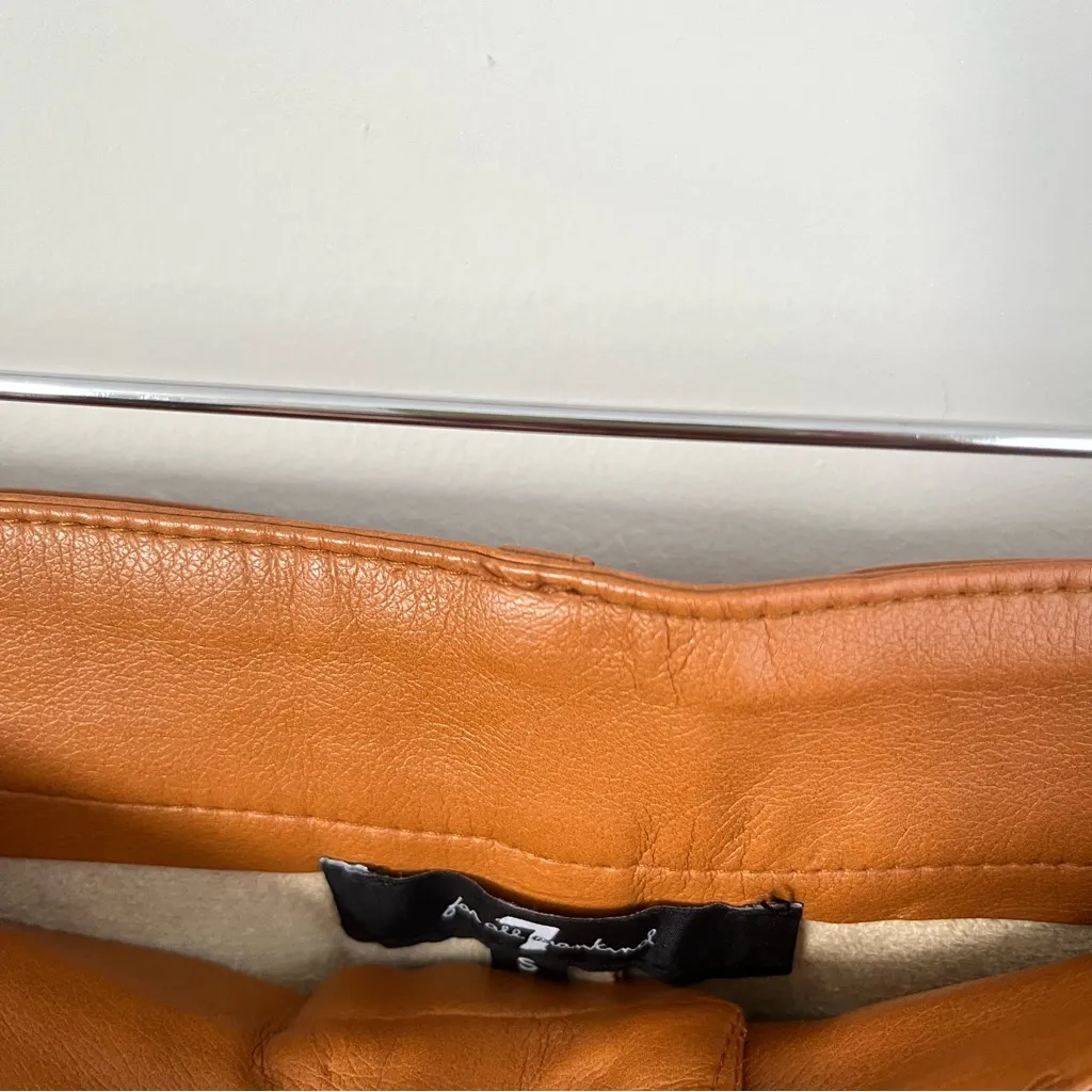 7 For All Mankind Faux Leather Wide Leg Pleated Pants Size Small - Image 4