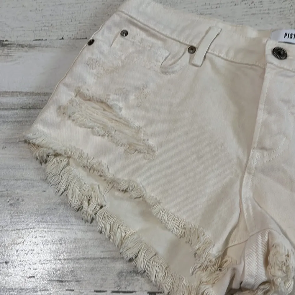 Pistola Cream Shorts Size 29 - Image 4
